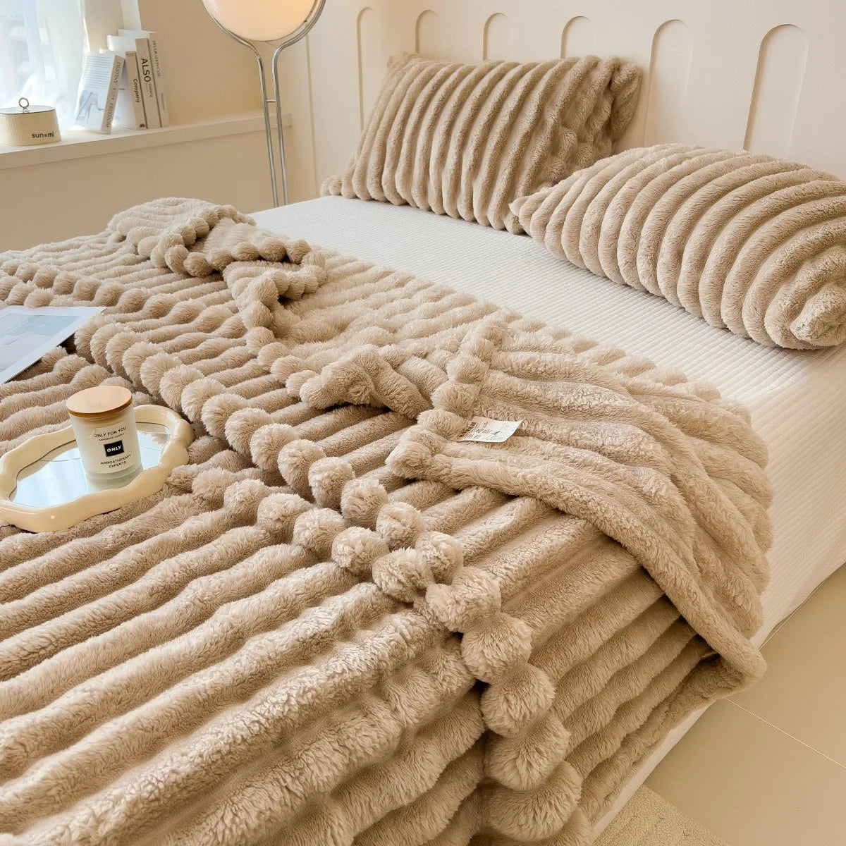 Couverture Multifonction Rayée XXL — Plaid Épais pour Lit, Canapé & Animaux