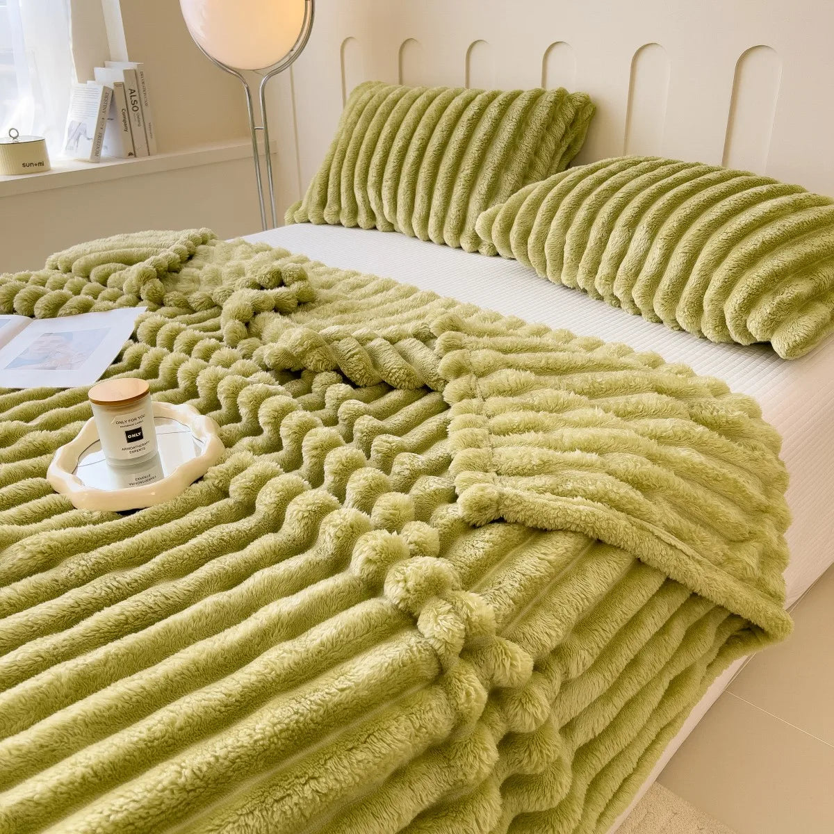 Couverture Multifonction Rayée XXL — Plaid Épais pour Lit, Canapé & Animaux